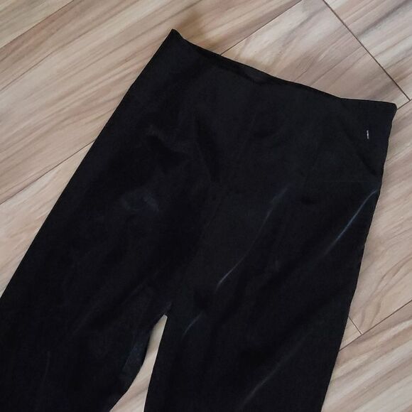 🆕️ Good American Croc Exec Faux Leather Tonal Snake High Waist Pants in Black - Picture 8 of 15